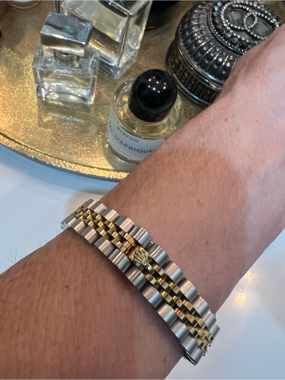 Unknown brand..,  Two-Tone Gold and Silver Diamond Bezel Women's Bracelet Watch - Picture 16 of 16
